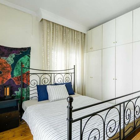 Cozy And Bright Apartment In The Heart Of The City Thessaloniki Exterior photo