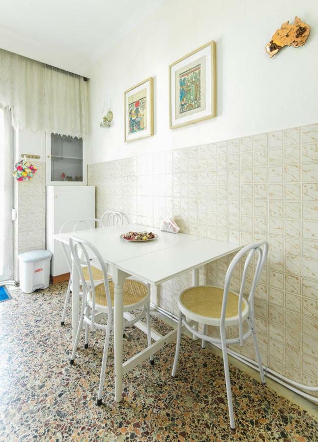 Cozy And Bright Apartment In The Heart Of The City Thessaloniki Exterior photo