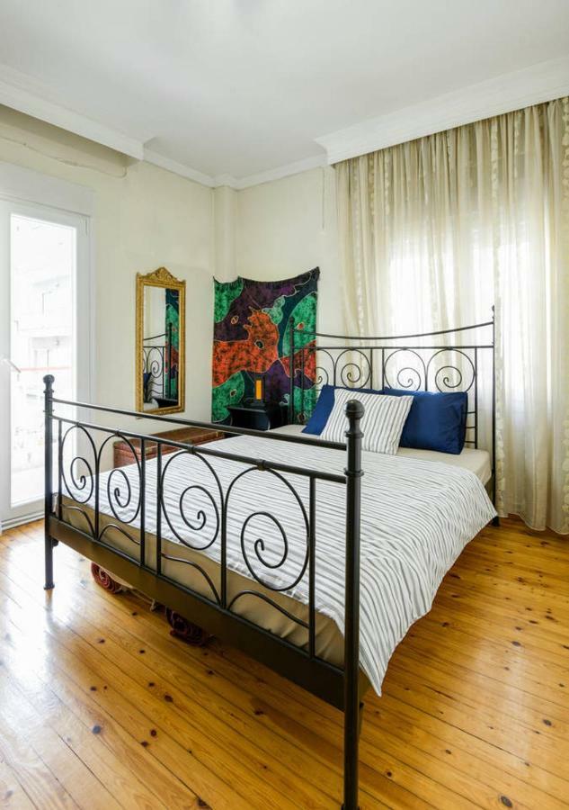 Cozy And Bright Apartment In The Heart Of The City Thessaloniki Exterior photo